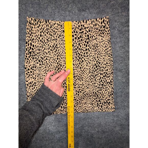 Brandy Melville Leopard Mini Skirt Made in Italy Cute Trendy Teen One Size 3 - Picture 2 of 7